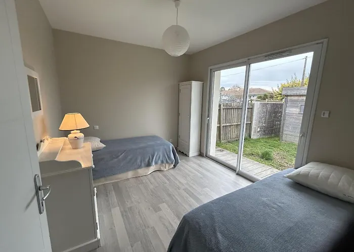 Beautiful 2-bedroom Family *